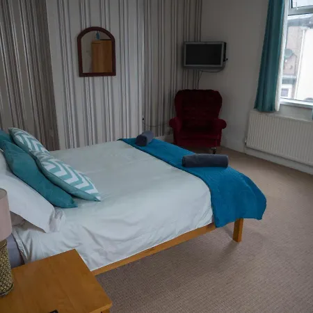 Holiday home Sanctuary *